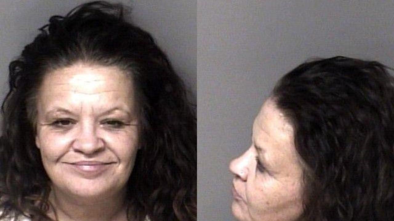 Geddings, Heather Renee charged with Probation Violation, M; Probation Violation, M