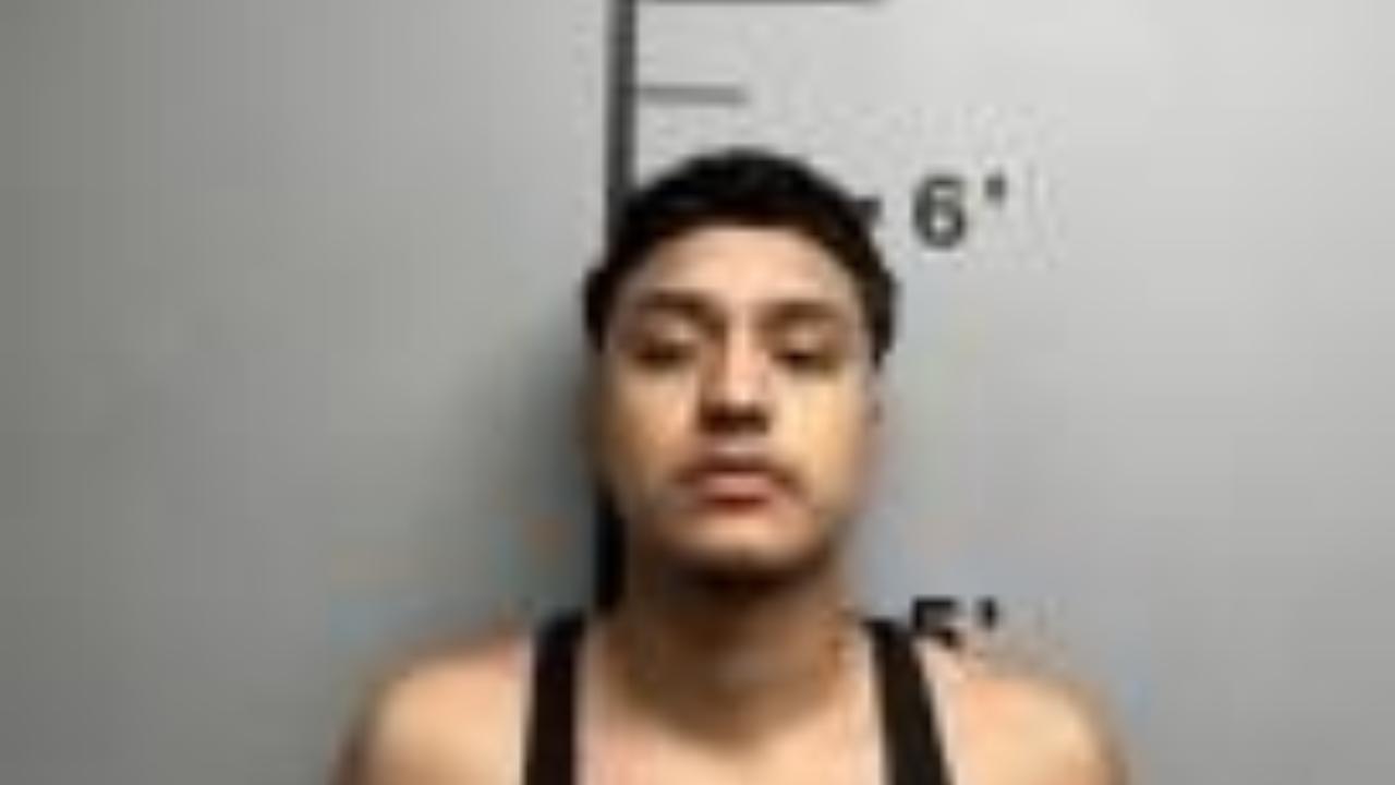 PONCE, JESUS charged with Revoke warrant WHITE WARRANT issued by Benton, AR