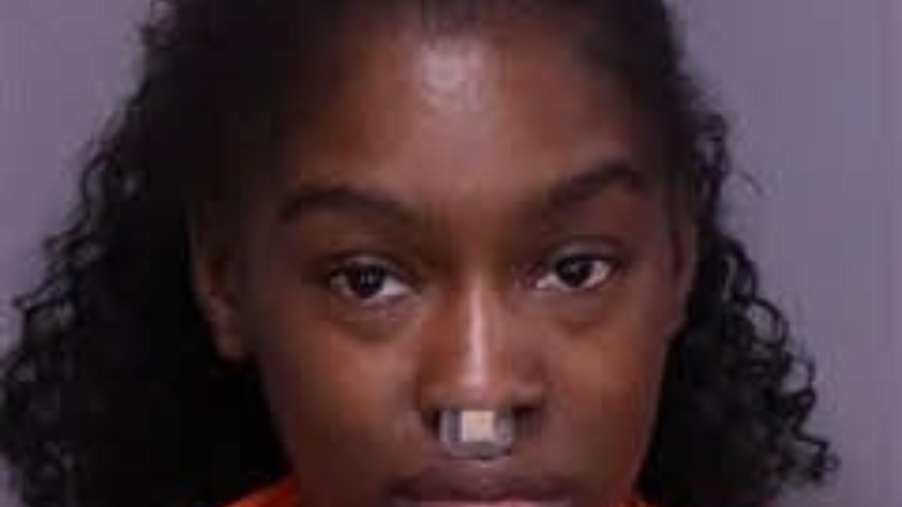 Ardaisha Shene Graham Charged with Domestic / Domestic Violence, 1ST Degree; Weapons / Sale or Delivery of Pistol to, and Possession by, Certain Persons Unlawful; Stolen Pistol; Unlawful Possession of a Firearm by a Person Convicted of Violent Offense