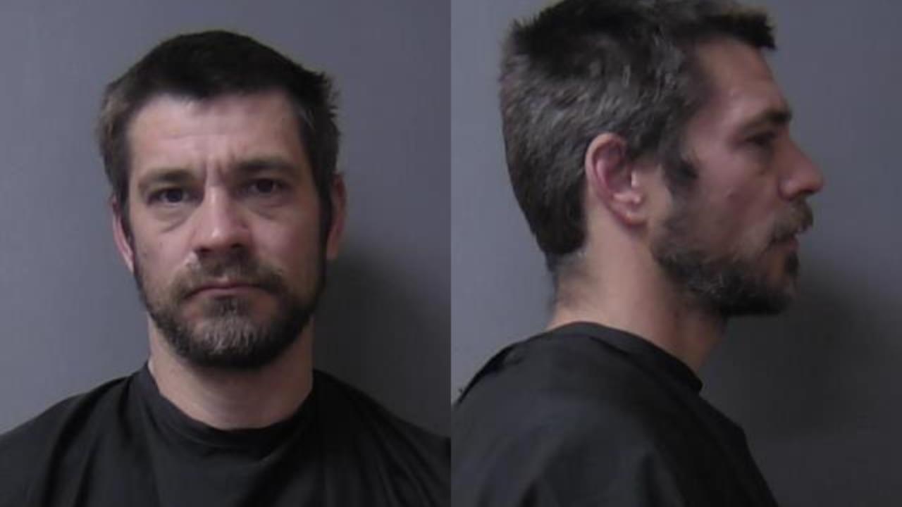 Conn, Gary Mckee Third charged with Hold for 10 day Probation Violation - Jail Booking; Possession methamphetamine; Criminal trespass