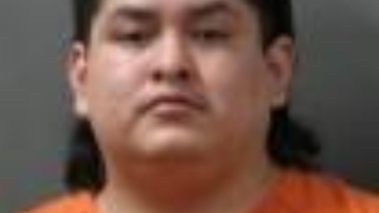 Mongram, Roderick Elton Jon Booked