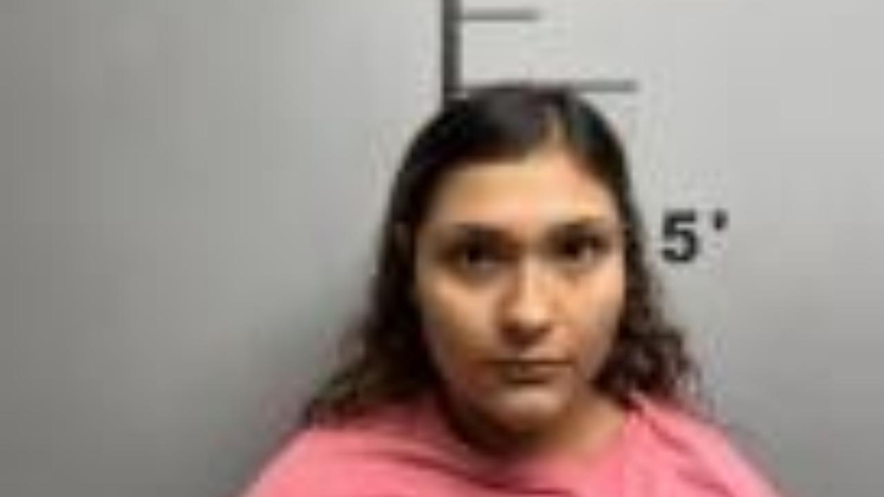 Ortiz, Alondra Charged with Driving a Vehicle in Unsafe Condition; Drvng W/Suspend or Revoked License ACT 549; Escape - 3RD Degree; Purchase Poss Intox Liquor by Minor; Refusal to Submit to Chemical Test; 5-65-103 1ST - Viol of Omnibus DWI ACT - 1ST Offense