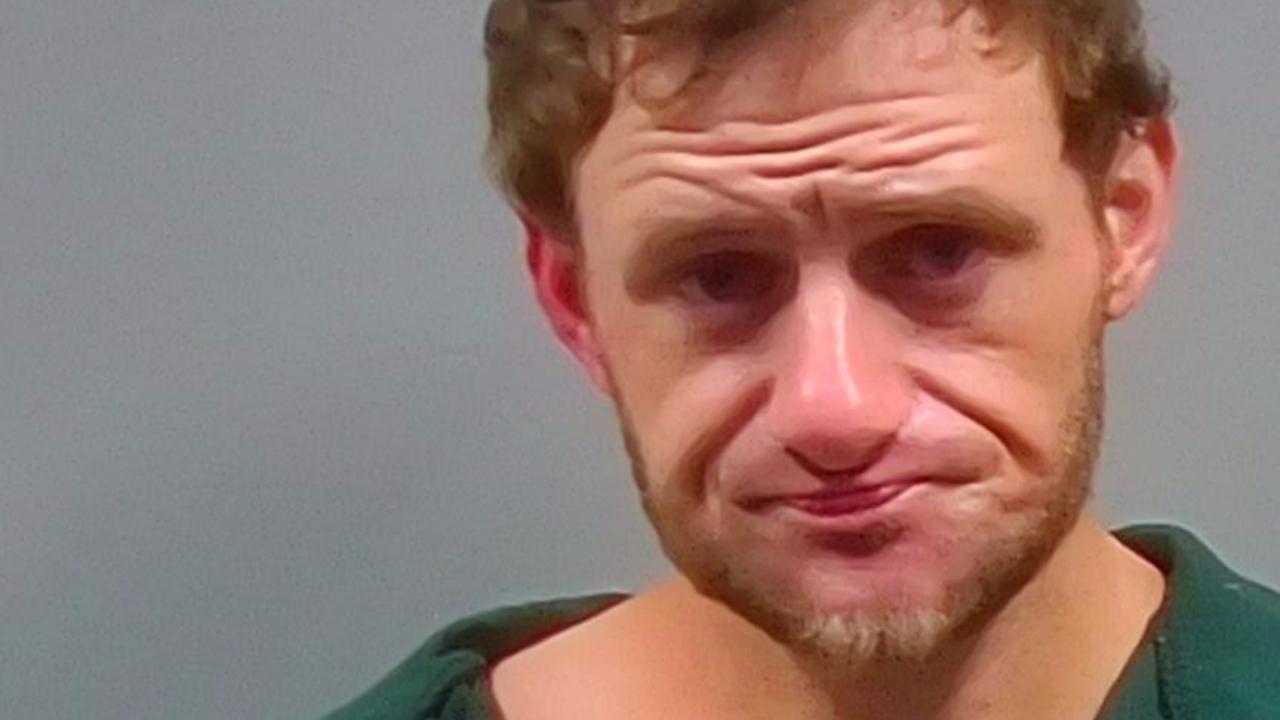 Sessions, Derek Cody Charged with Fraud-Imperson; Larc; Resist Officer; Fraud-Imperson; Drugs-Possess; Drugs-Possess; Drug Equip-Possess