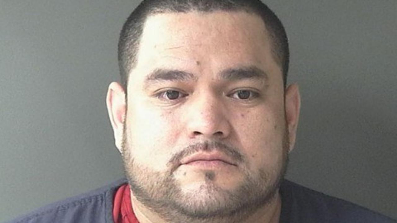 Ricky Don Borjas charged with Warrant Service; Warrant Service