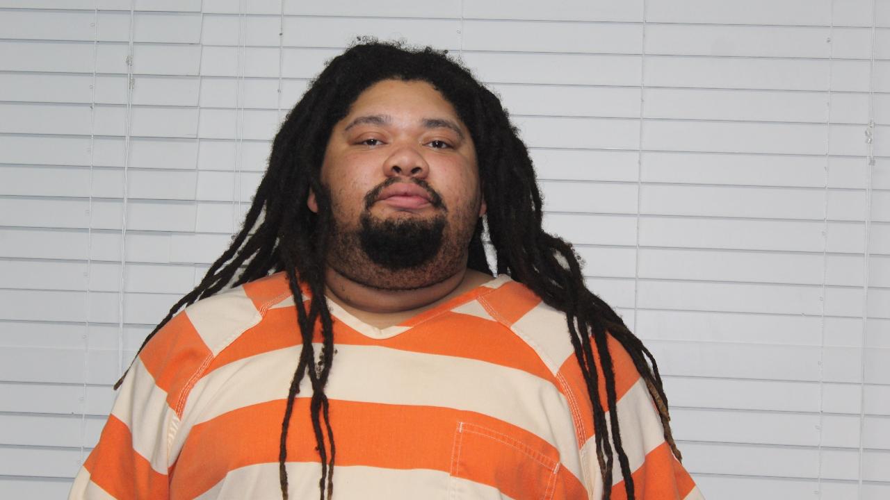 Harris, Hamir Zachariah Charged with Domestic Assault - 4TH Degree - 1ST OR 2ND Offense (2) (3) (4) (6); Driving While Revoked/Suspended - 1ST Offense