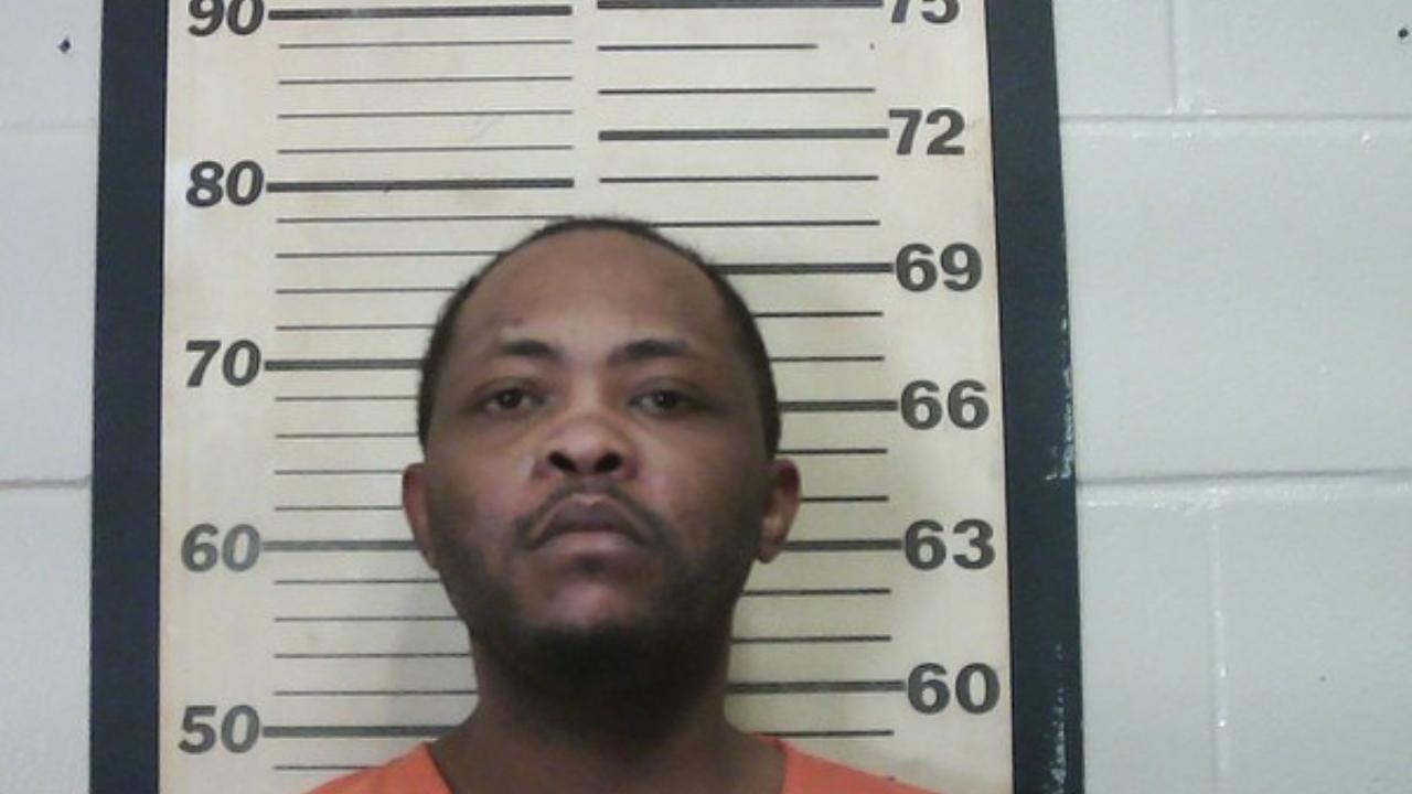 Oats, Joshua Zachary Debon Booked