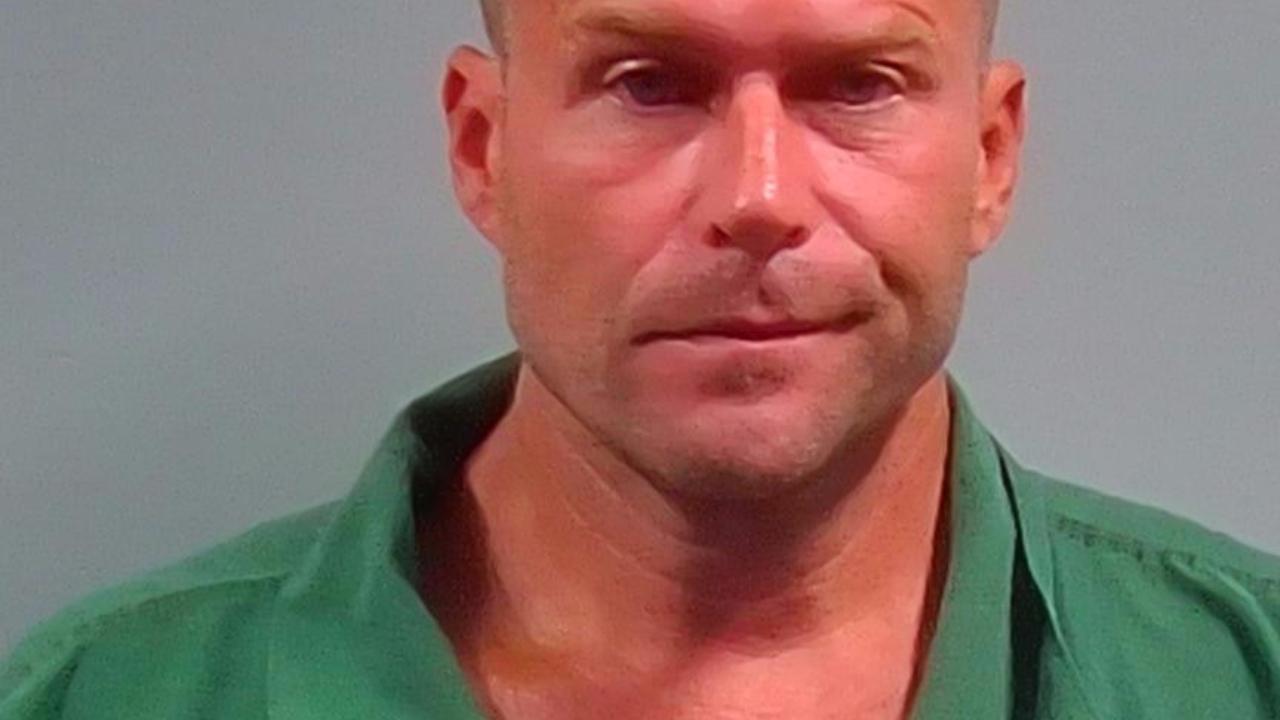 McCarthy, Joshua David Charged with Moving Traffic Viol; Resist Officer; Moving Traffic Viol