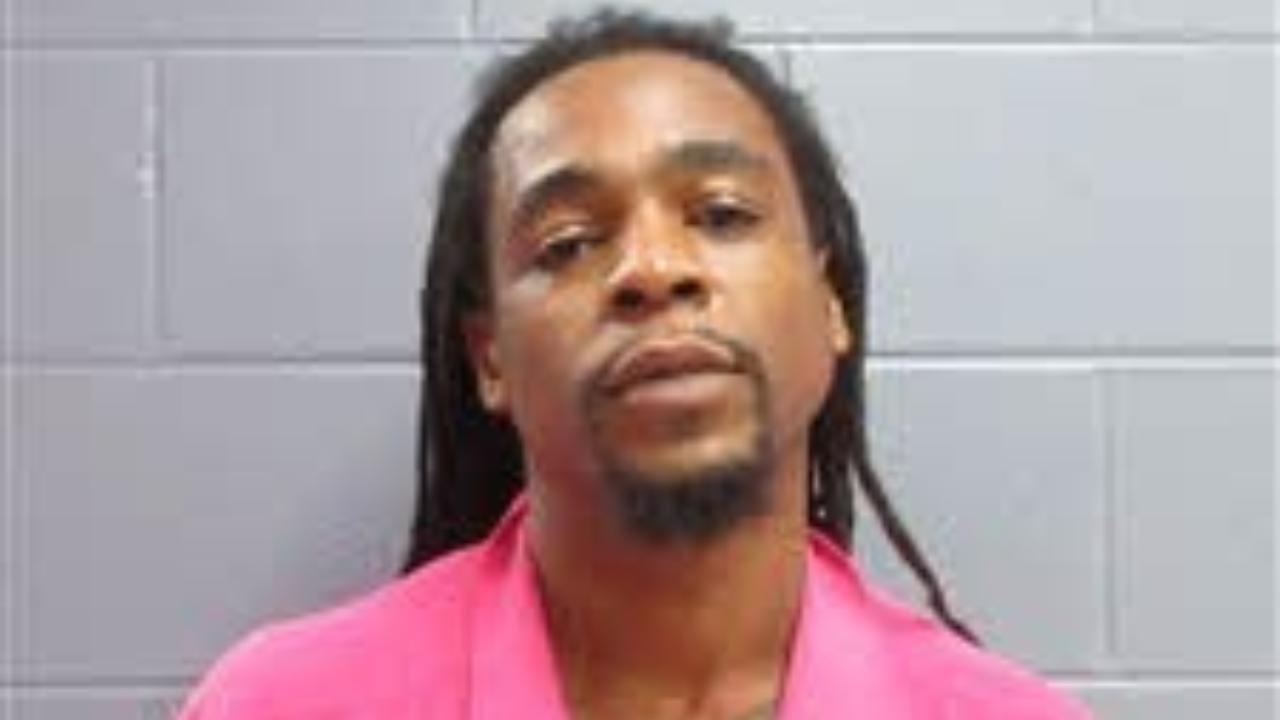 Joel Tremond Lowe Charged with Serve 30 Day Sentence