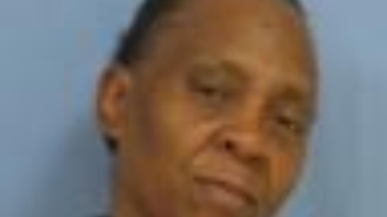 Senette, Catina Rashell Charged with Operating Veh. with Suspended License; Owner to Secure Registration (Misd); No Seat Belt (1ST Offense); Fugitive for Westwego Pd; Arrest Date 10/21/2026;; Fugitive for Jefferson Parish Sheriff Office; Arrest Date 10/21/2026;