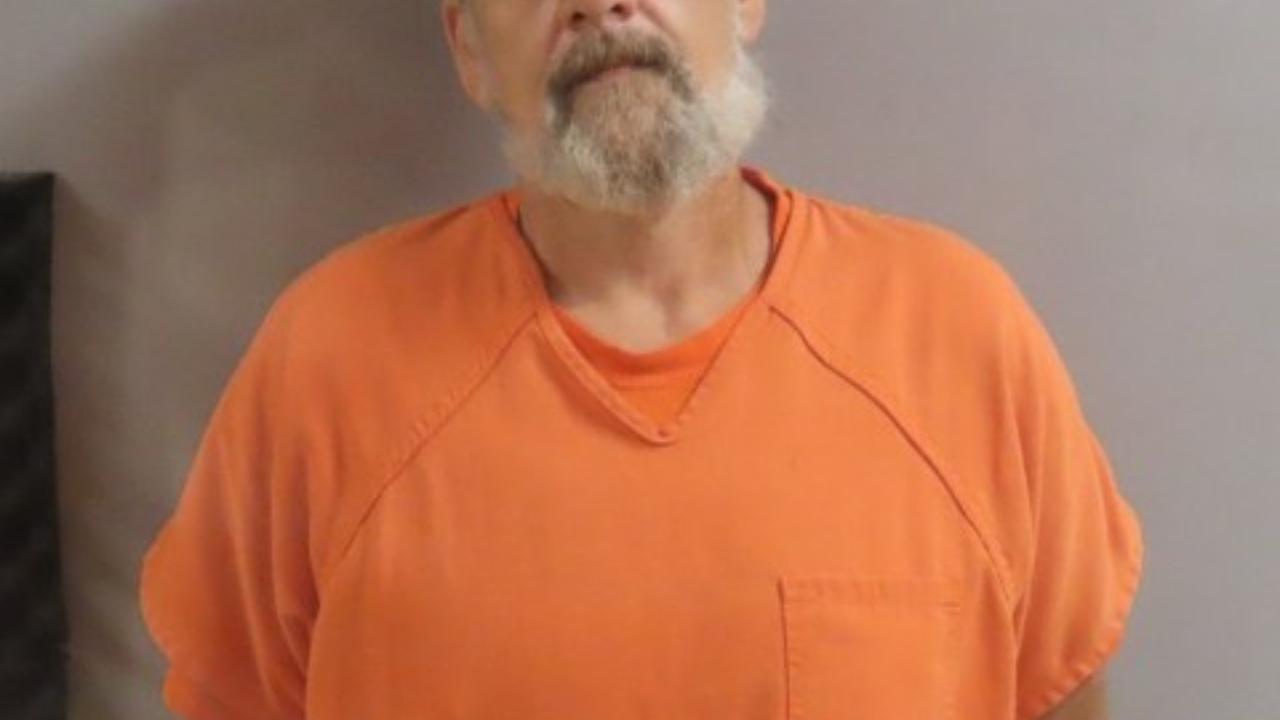 Timmothy Roy Bunton Charged with 13013050 - Assault - 2ND Degree; 31010990 - Armed Criminal Action; 27002994 - Fug - Resst Arr Risk Inj Death; 31010994 - Fug - Armed Criminal Action; 29375154 - Fug - Failure to Appear