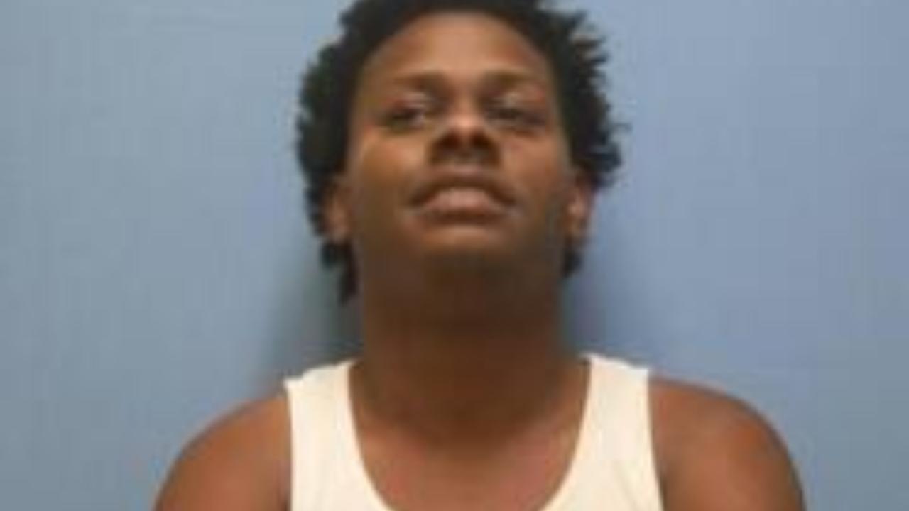 Caruthers, Randarius Malik Charged with Tampering with Physical Evidence - Impair Pros or Def of Felony; Unauthorized Use Another Person Property; Possess W Purpose Del Controlled Substance Sched VI => 4 OZ < 25 Lbs; Unauthorized Use Another Person Property
