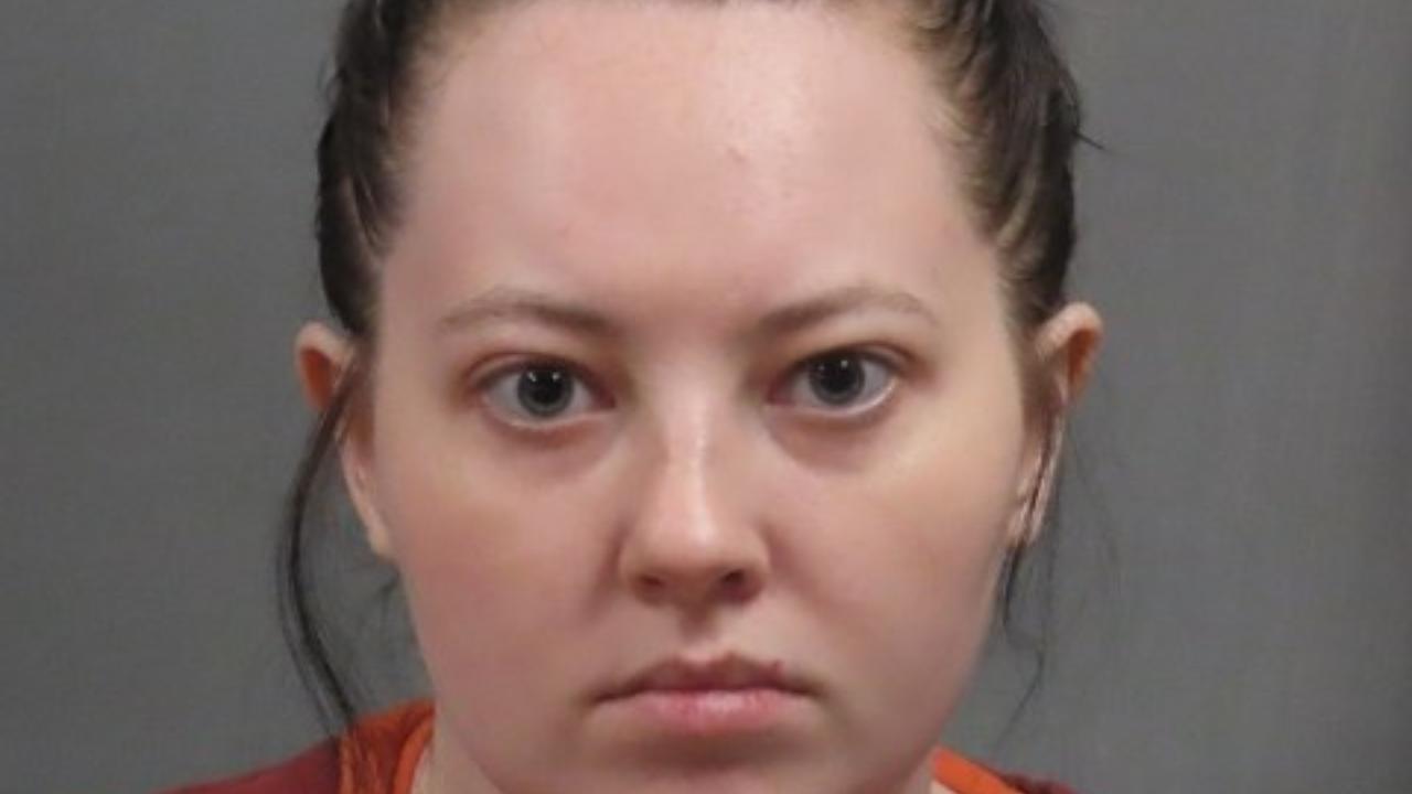 Olivia Marie Phillips Charged with 19086050 - Fraud Use Credit Devic