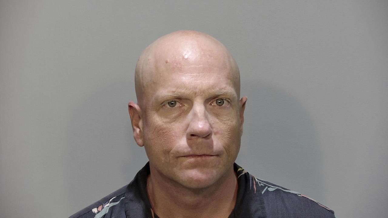 Maki, William Thomas Charged with 1 Unknown Count(S) of 948.06 Prob Violation