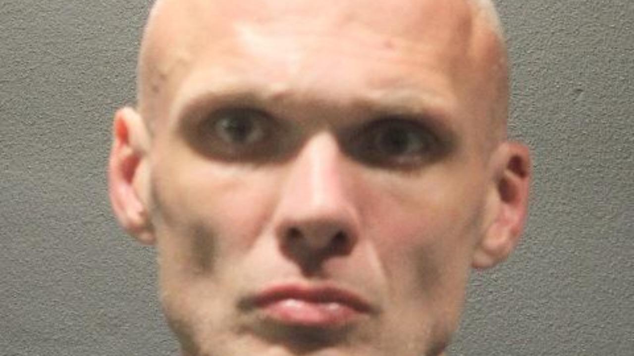 Smith, Dustin William Charged with No Drivers License; Unauthorized Use of Vehicle/Etc >=$1000