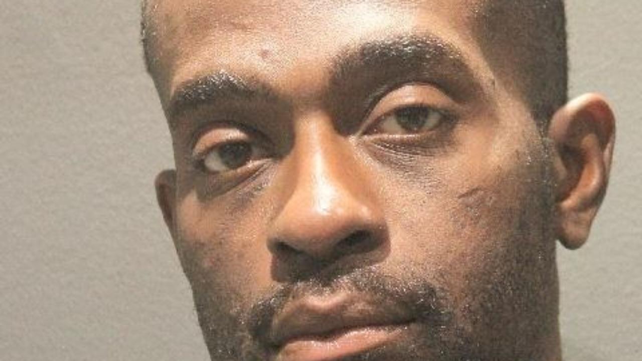 White, Craig Marquis Charged with Give False Identity to Law Enforcement Officer While Detained; Credit Card Theft