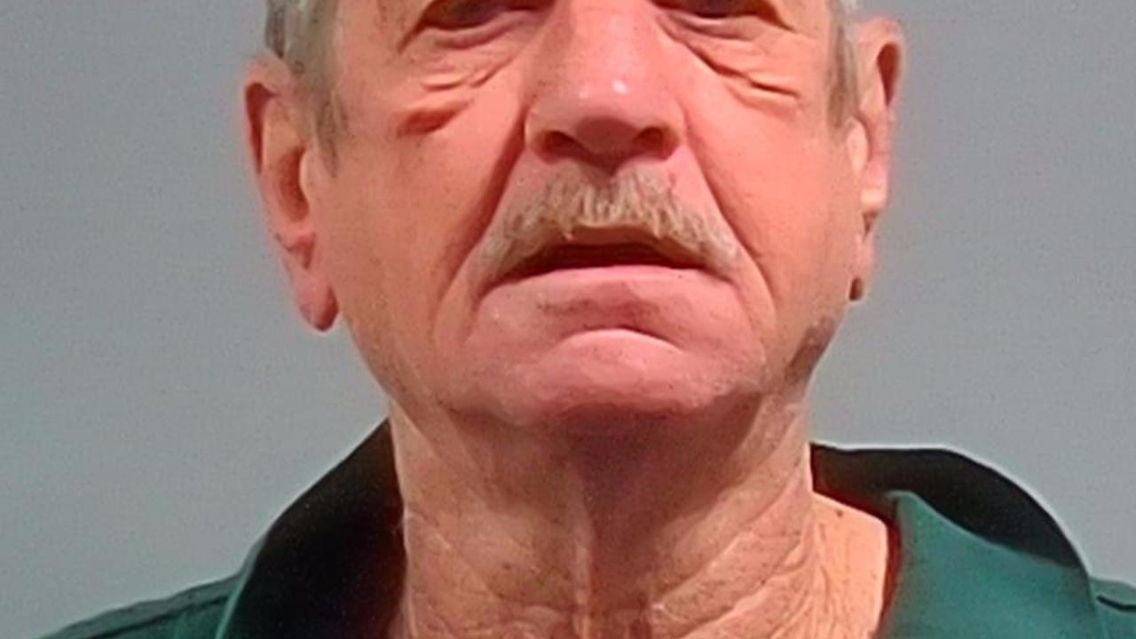 Edwards, Carl Jeffery Charged with Out-Of-County Warrant