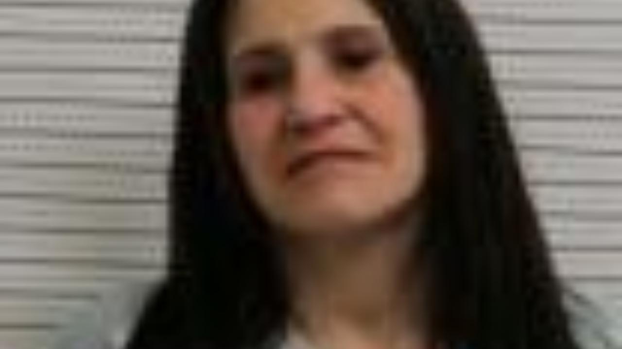 NELSON, AMANDA DAWN charged with Unspecified warrant