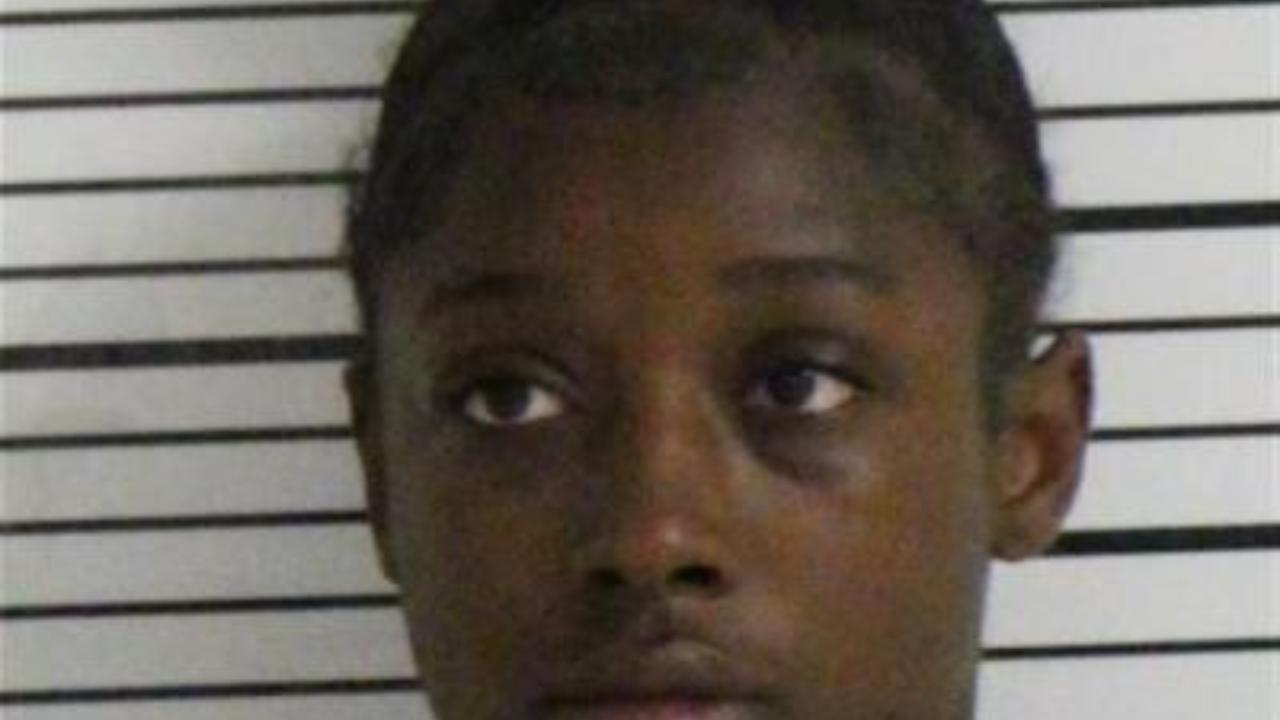 Doveaona Andrea McNeal Charged with Criminal Mischief 4TH Degree; Assault/Simple
