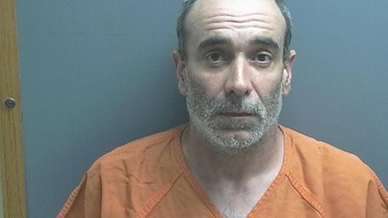 Brown, Jason Robert Charged with Controlled Substance- Possess Methamphetamine; Controlled Substance- Possess Methamphetamine; Theft- Value of Property at Least $750 and Less That $50,000; Theft - Auto Parts :6 : F