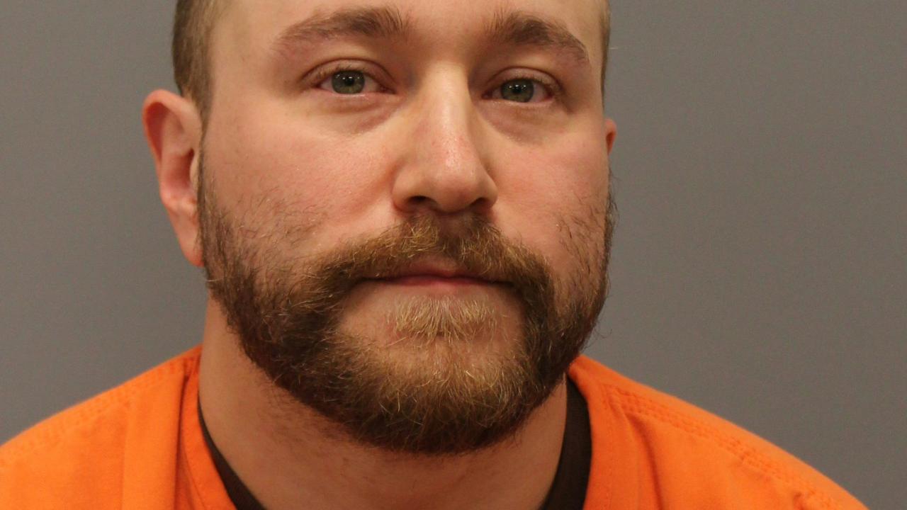 Brown, Justin Charged with Small Amount Marijuana-Posession; AC-GM-2ND Deg Dwi-Ui Alcohol-Mv; Other Cont Sub-Posses-Syn Cannabinoids-Unknown; AC-GM-3RD DEG DWI-08 or More -Mv; AC-GM-2ND Deg Dwi-Ui Alcohol-Mv