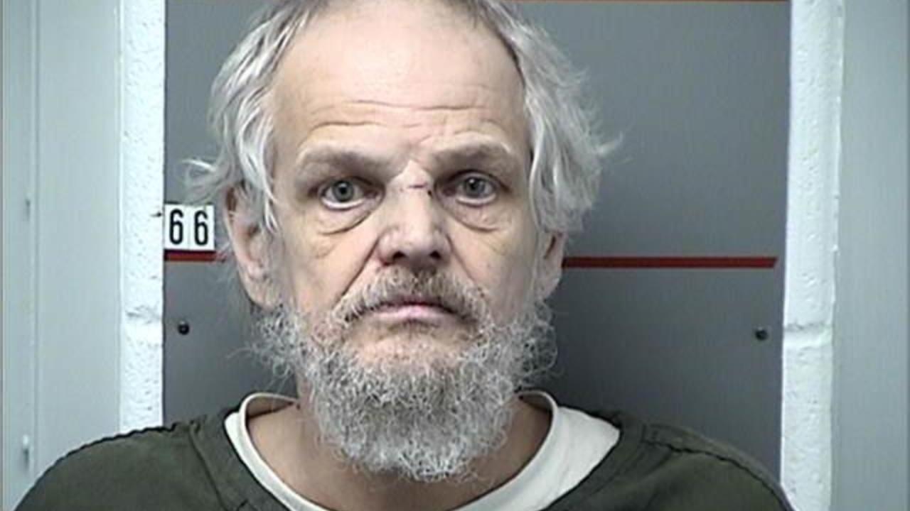Hahn, Clinton Everett Charged with Federal Prisoner Held-In Transit/Court/Serveout
