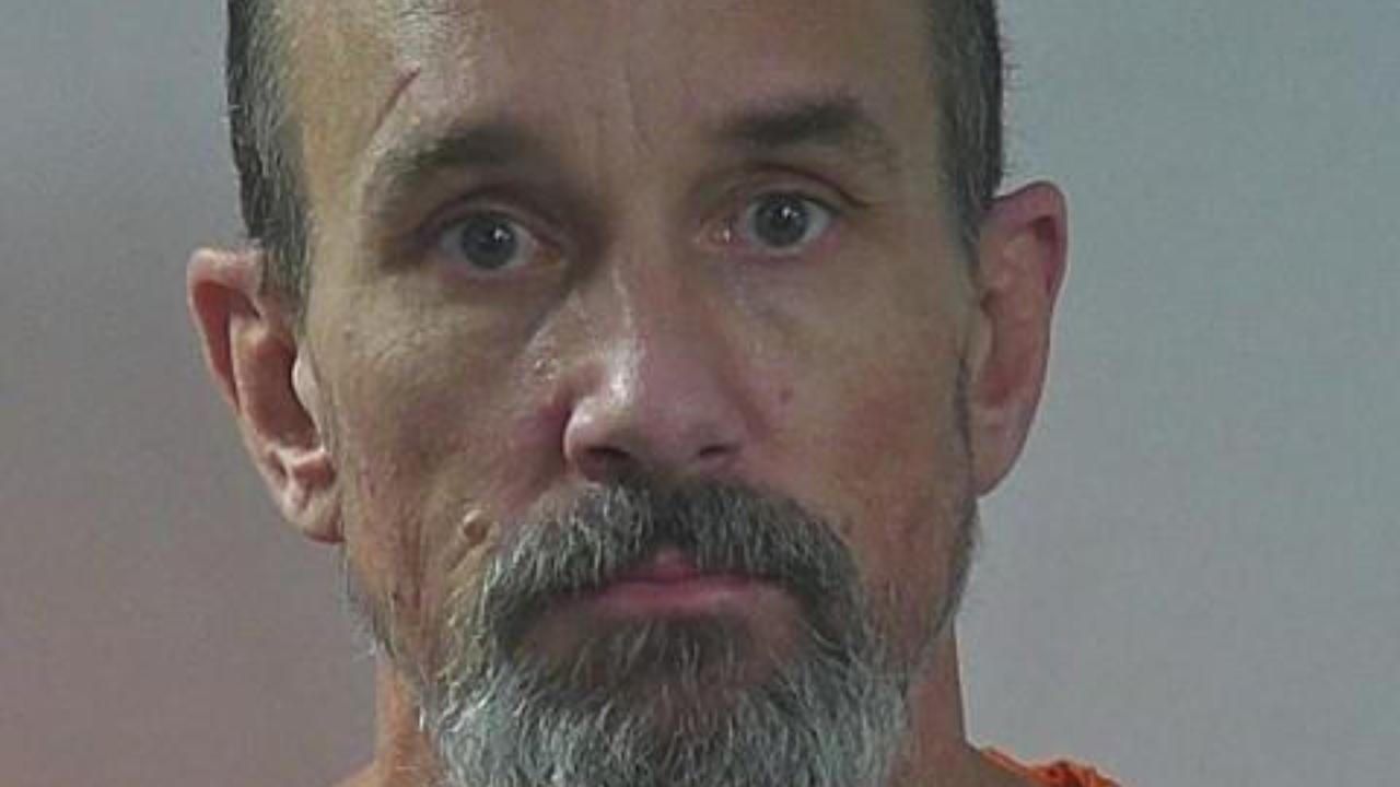 PHILIP ROBERT THOMPSON charged with Oregon State Fugitive; Probation Violation [F]