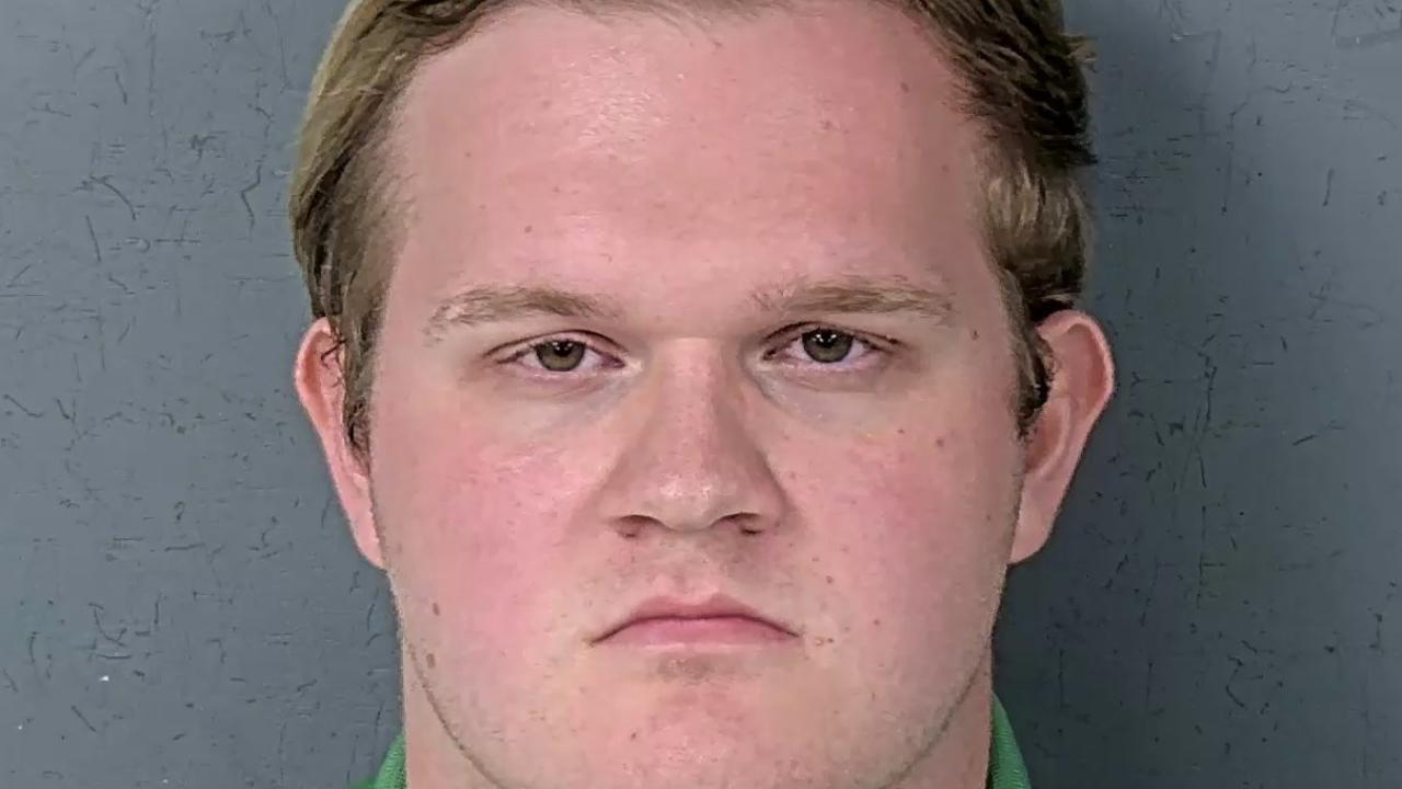 Ellis, Keaton Bradley Charged with Cruelty Toward Child, Transmit Info Harmful to Minors; Obscene Communication, Travel to Meet After Use Comput to Lure Child; Public Order Crimes, USE 2 Way Comm Device to Facil Felony