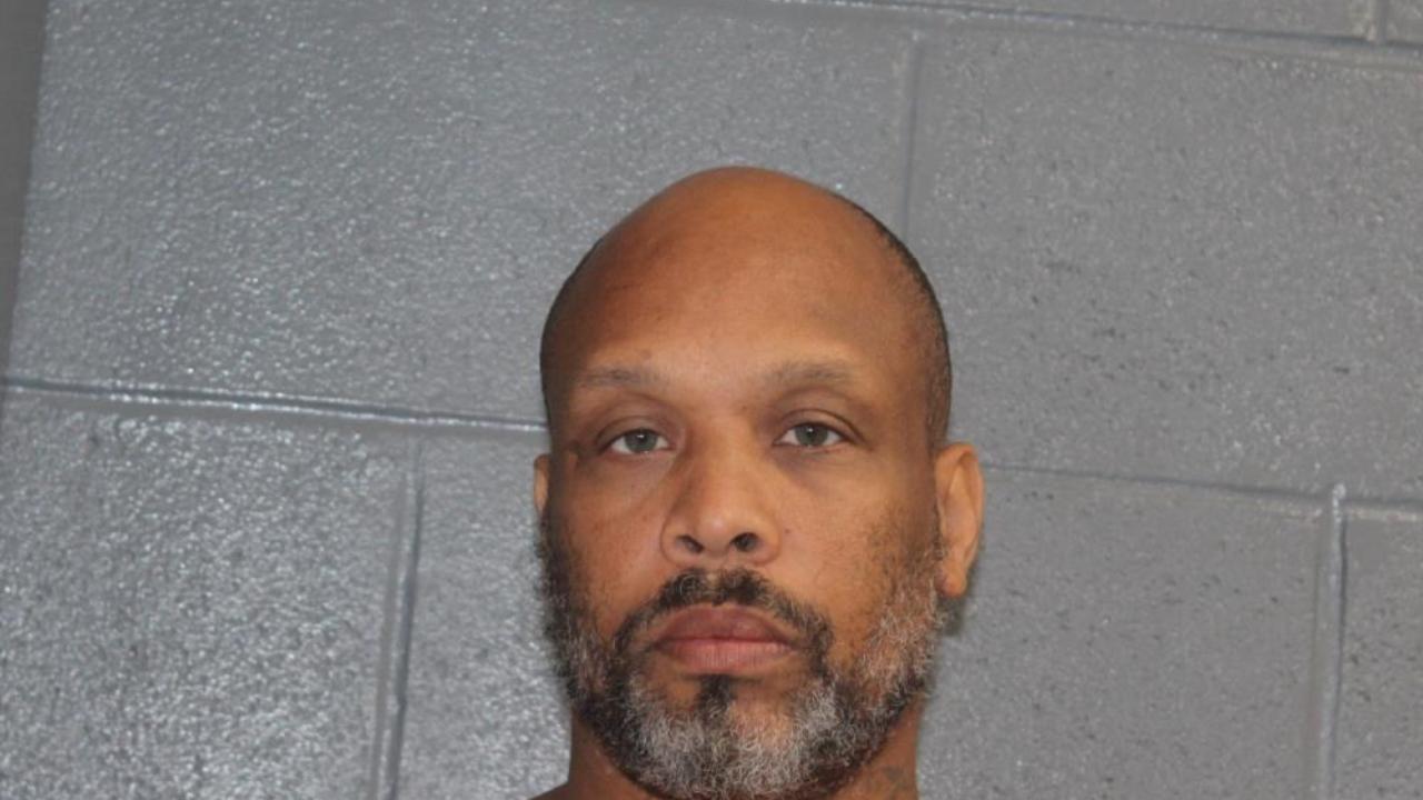 Darren Dewayne Hill Charged with Hold (In-State Federal and Tribal Only)