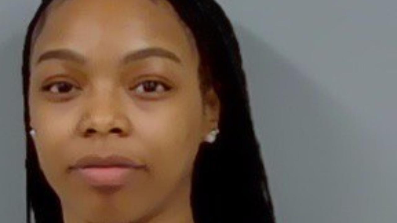 Robinson, Armani Shanteria Charged with Obstructing Justice; Moving Traffic Viol