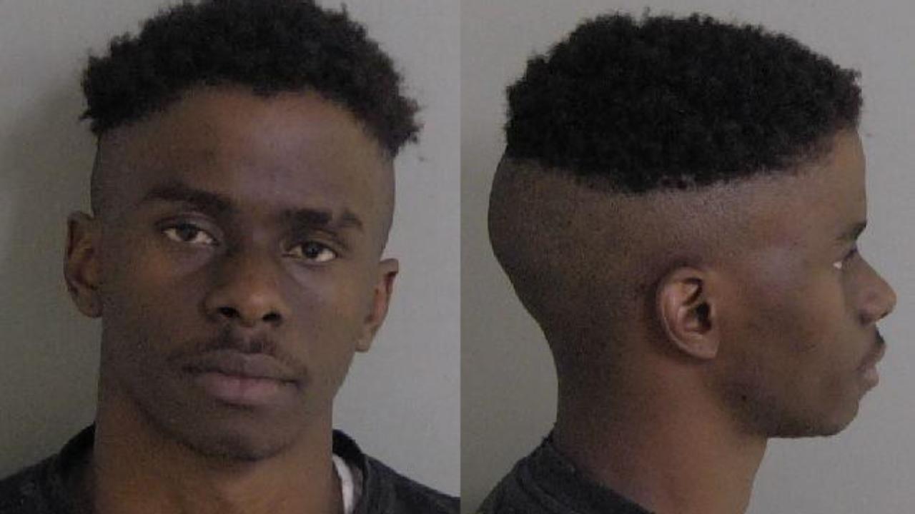 Arguelles-Padron, Lazaro Barbaro charged with Fugitive - Other Louisiana Jurisdiction; Monetary Instrument Abuse; Forgery; Fugitive - Other Louisiana Jurisdiction
