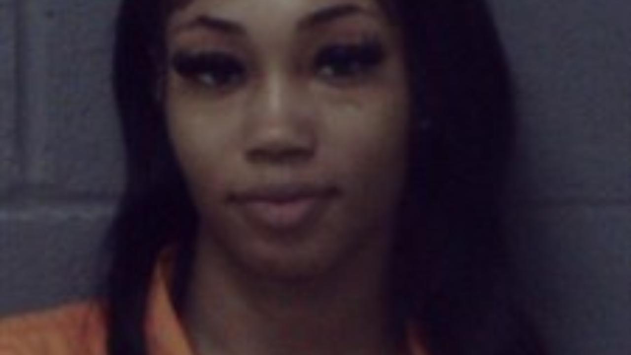 Bell, Dasia Ruchelle booked