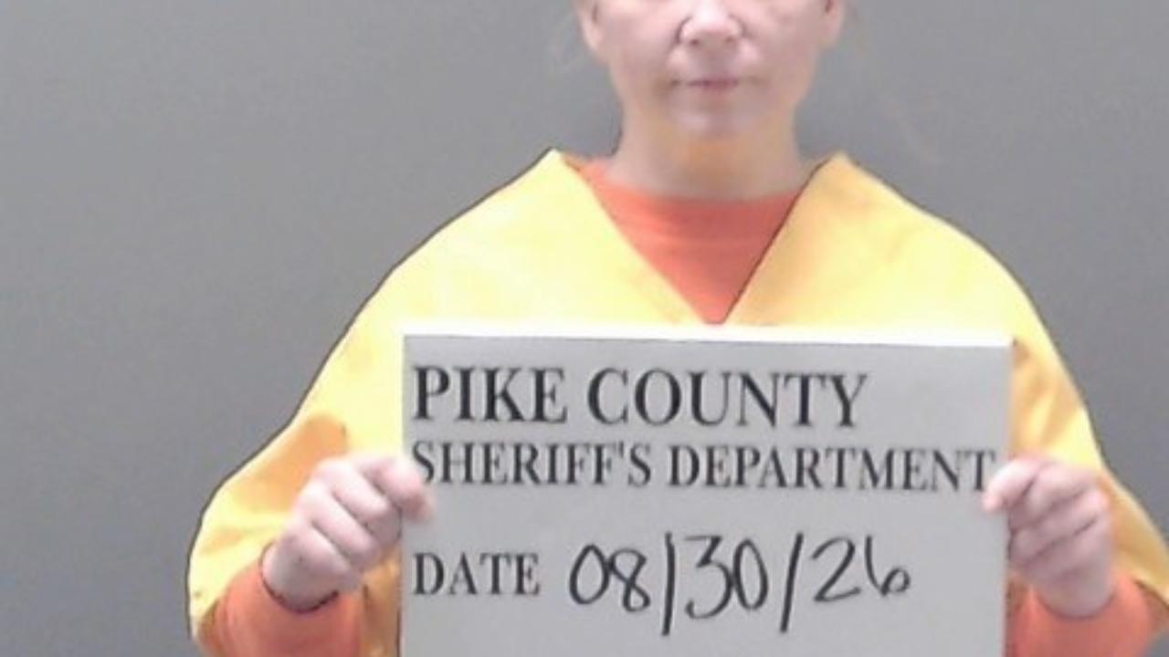 Stephens, Ceiara Smith Charged with Tampering with Physical Evidence; Poss. of Controlled Substance; Poss. of Controlled Substance