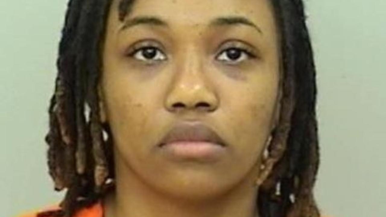 Vernon, Romona booked