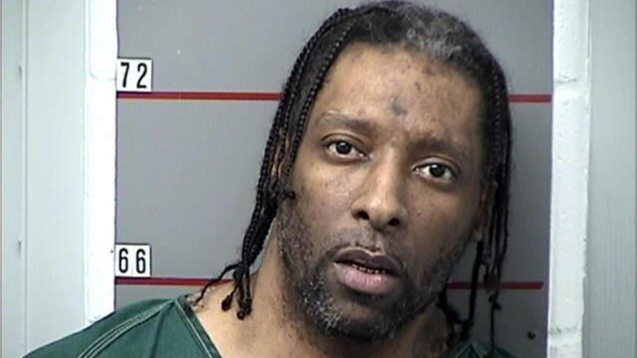 Porter, Harold Radford Charged with Federal Prisoner Held-In Transit/Court/Serveout