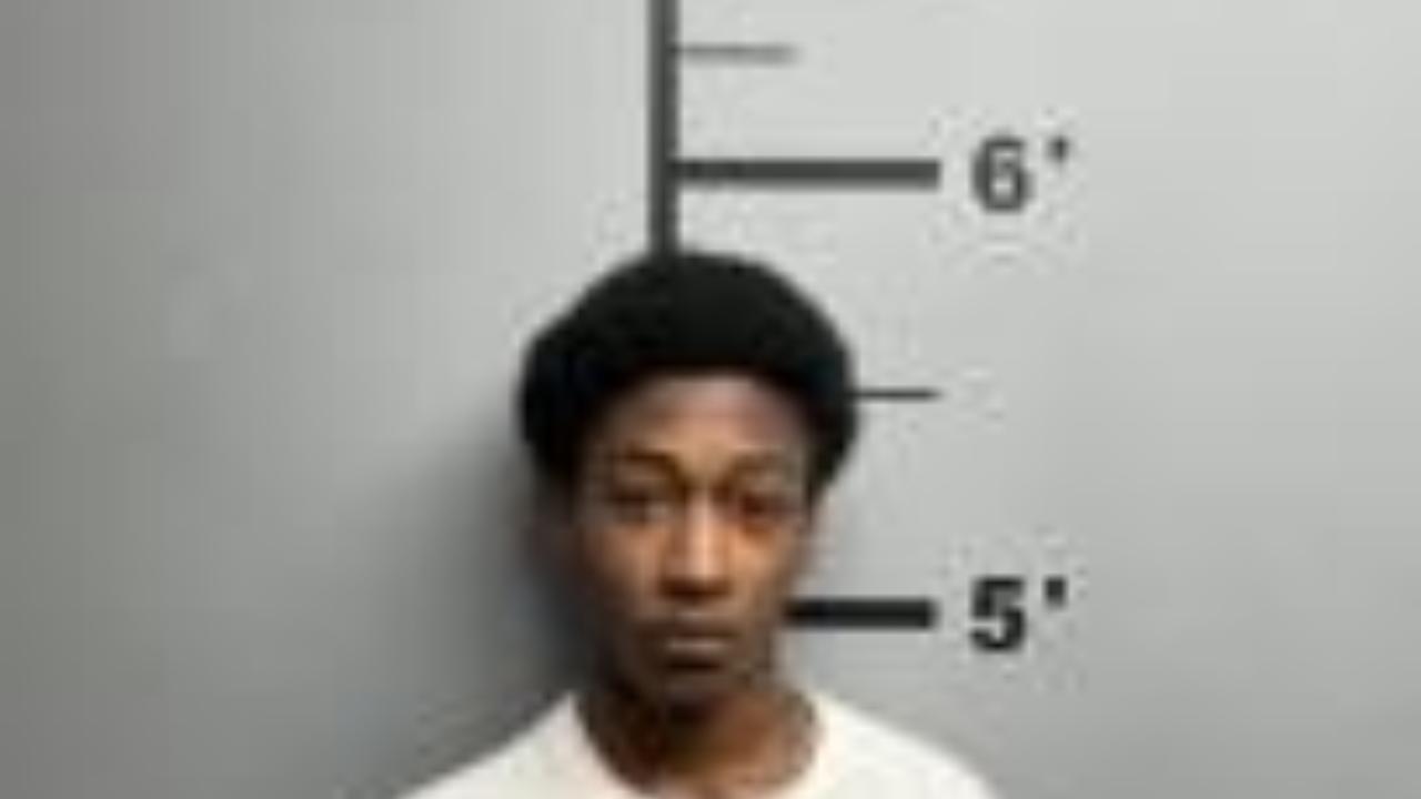 McCraney, Taderrius Terrell Charged with Fraudulent Use of a Credit Card