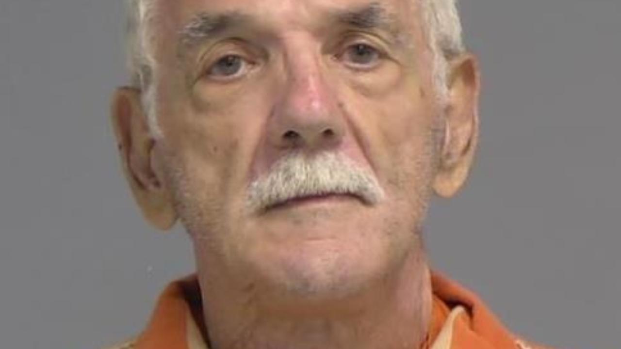 Treitinger, Kenneth Ray Senior Charged with Driv While Lic Suspend Revocation Equiv Statu; Criminal Mischief >$200 <$1000