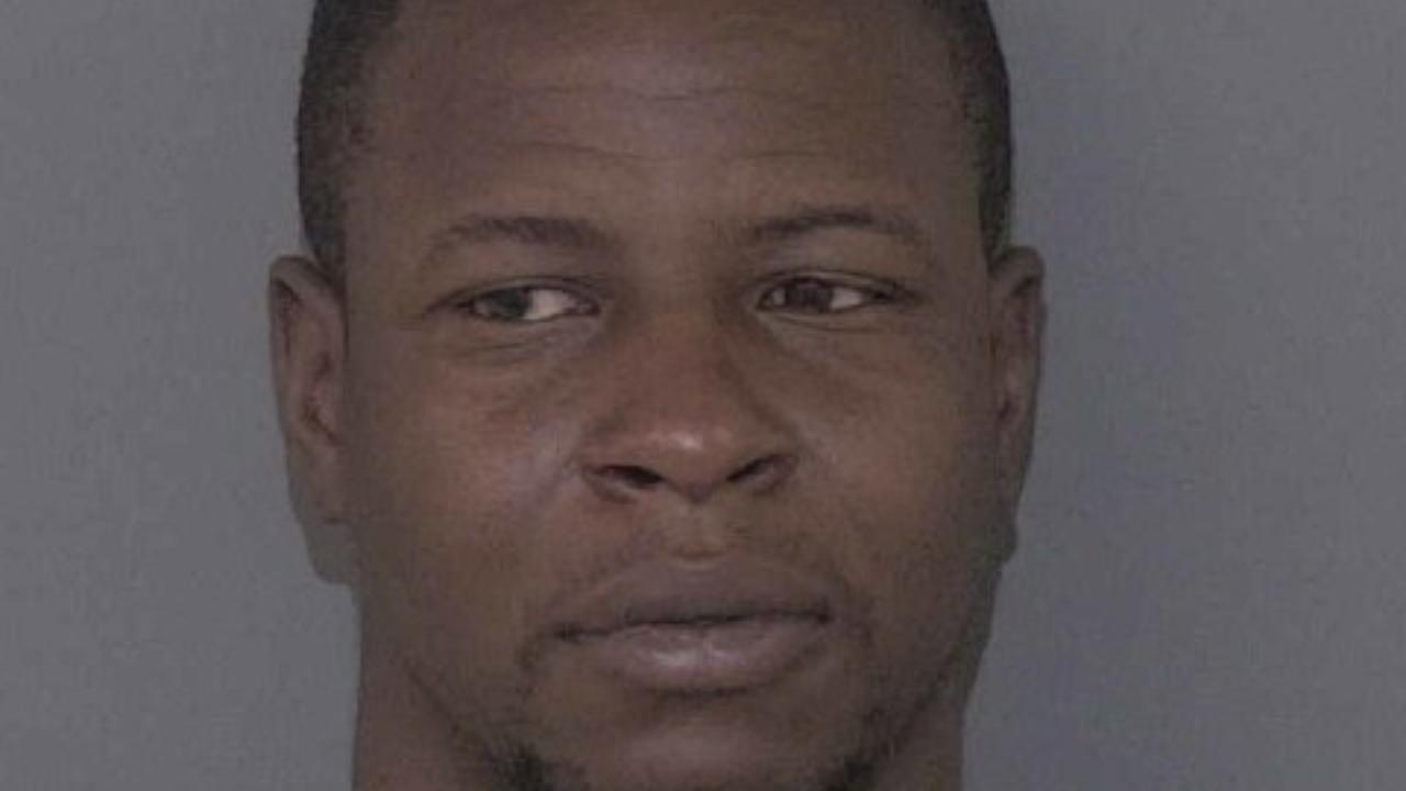 Lindsey, Dexter Artrell Booked