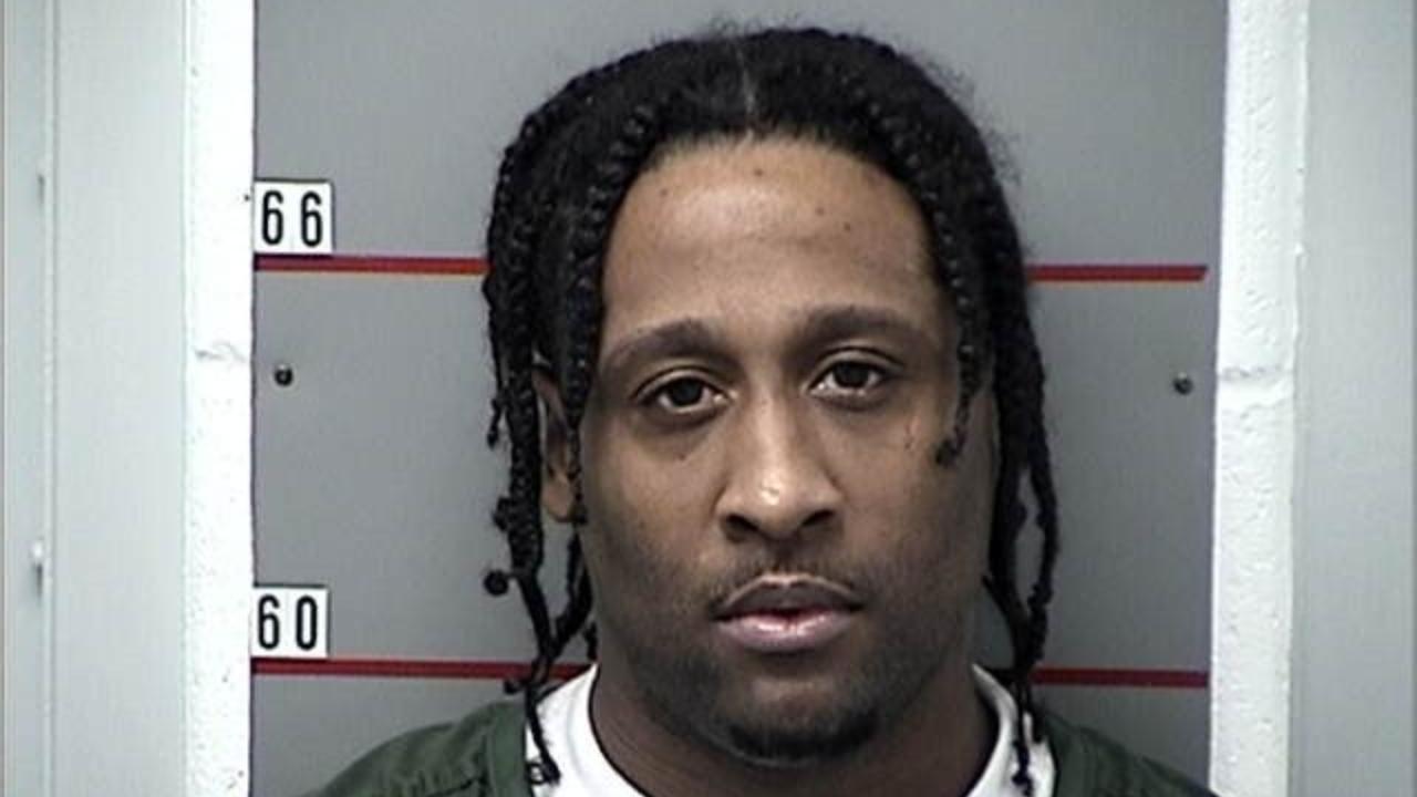 Mouton, Antron Charged with Federal Prisoner Held-In Transit/Court/Serveout