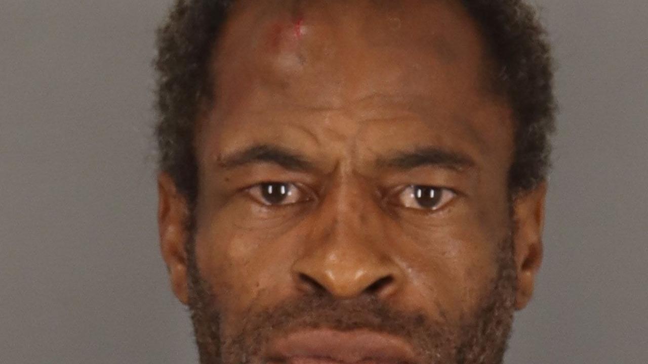 LEWIS, TRAVIS charged with Parole Violation