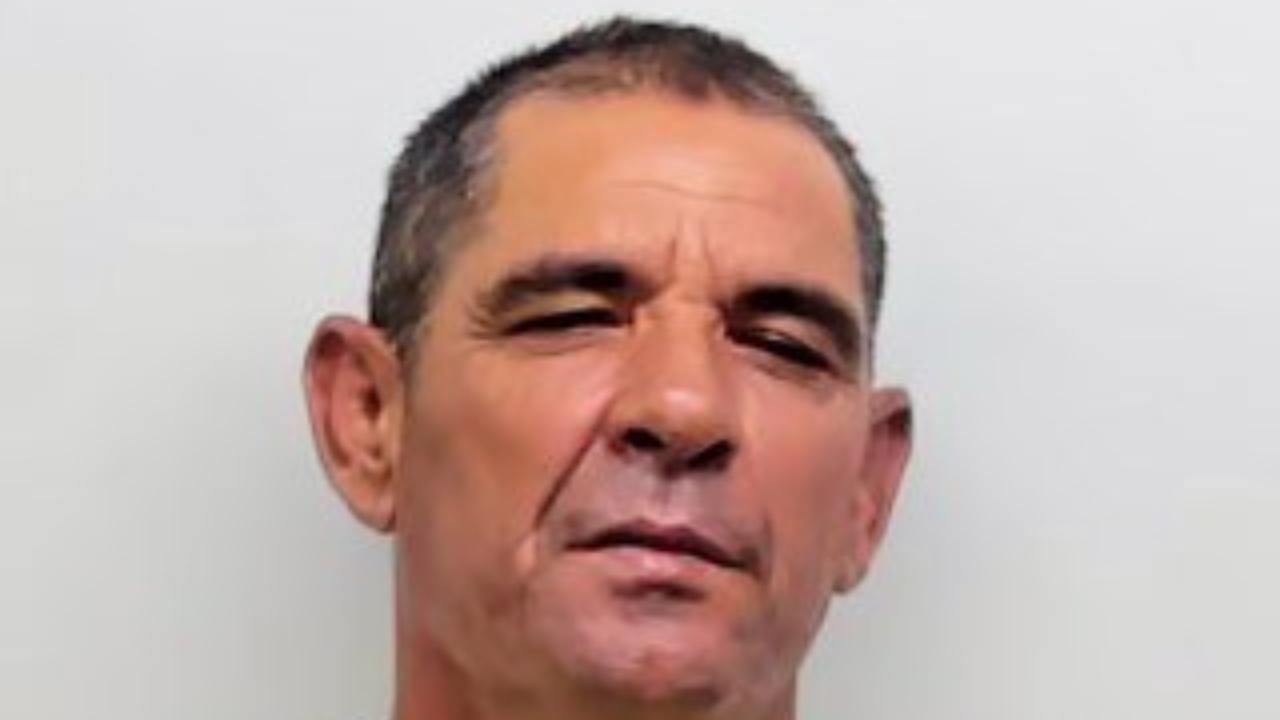 Carrazana Martinez, Roberto Charged with 1 Felony Count(S) of 784.021.1a Aggrav Asslt - Weapon; 1 Felony Count(S) of 787.02.1a Kidnap-False Imprisonment; 1 Felony Count(S) of 914.22.1 Obstructing Justice; 1 Misdemeanor Count(S) of 784.03.1a1 Battery; 1 Misdemeanor Count(S) of 784.03.1a1 Battery