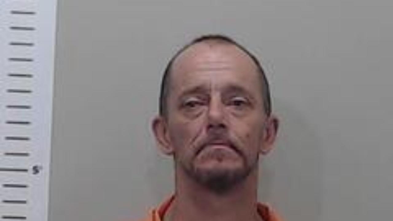 EASTERLING, ROBERT charged with Non-Support-Child