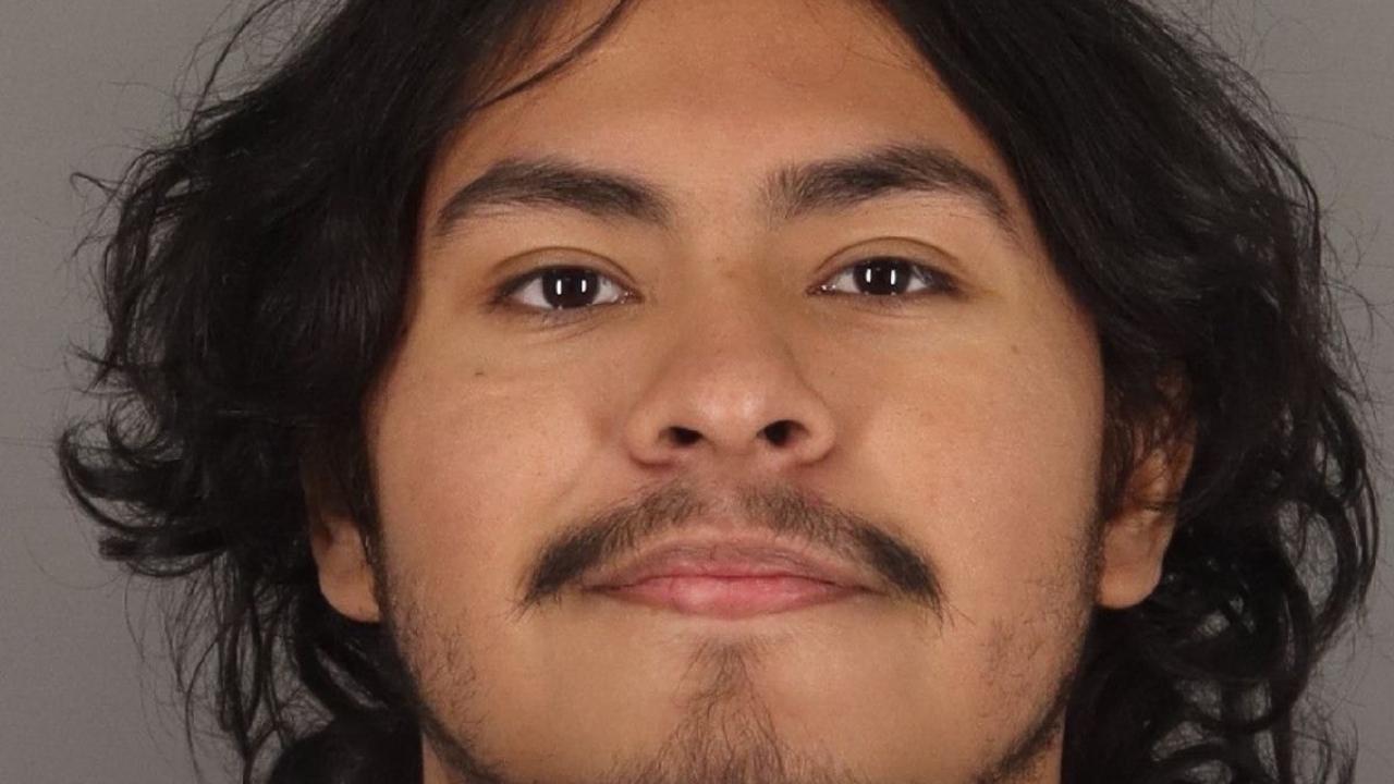 Abundis, Edwin Charged with Failure to Maintain Proof of Financial Responsibility; No Drivers License - When Unlicensed Not Cdl(#); Disregard Official Traffic Control Device