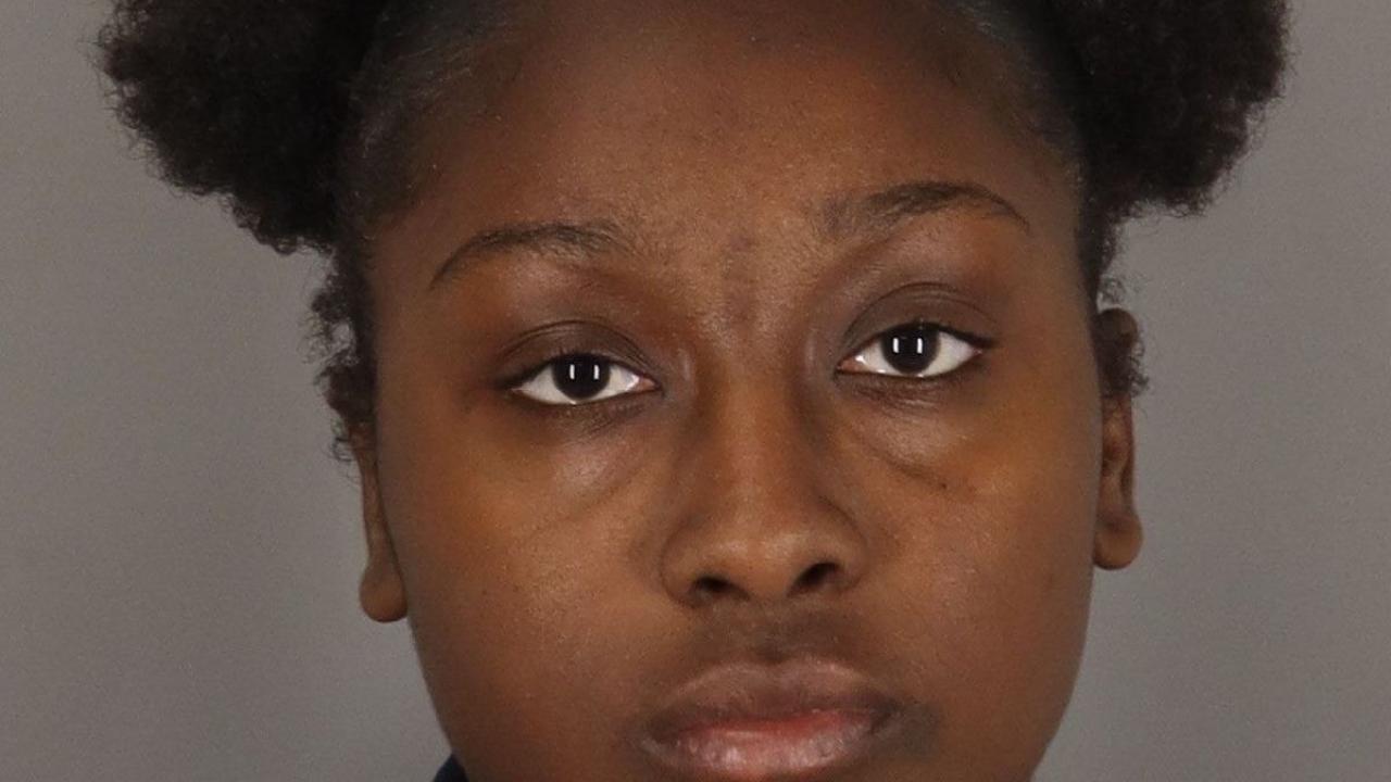 Dawson, Shalaura Charged with Fail to Id Fugitive Intent Give False Info