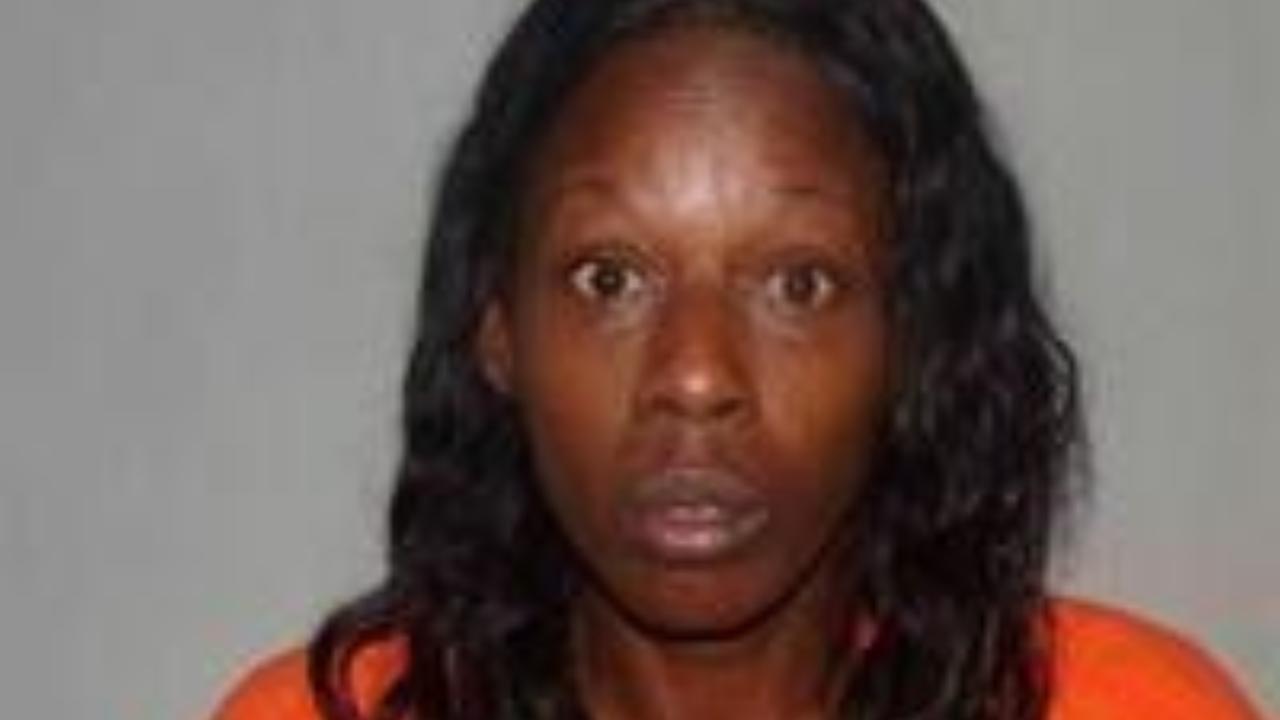 MOORE, MARQUITA ANNETTE charged with Domestic abuse battery - Strangulation; Resisting an officer