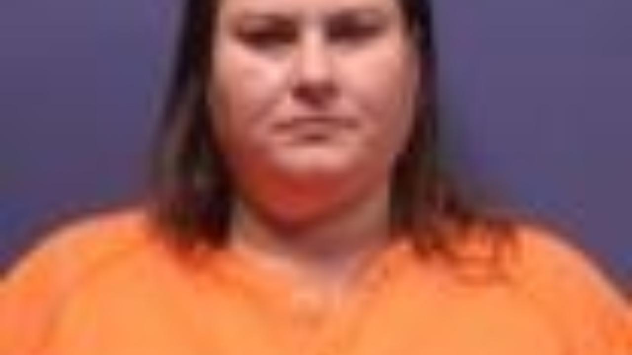 Smith, Crystal Lee Charged with Possession or Distribution of Drug Paraphernalia (Misd); 40:966 A(1) - Possession with Intent to Distribute Marijuana (Felony)