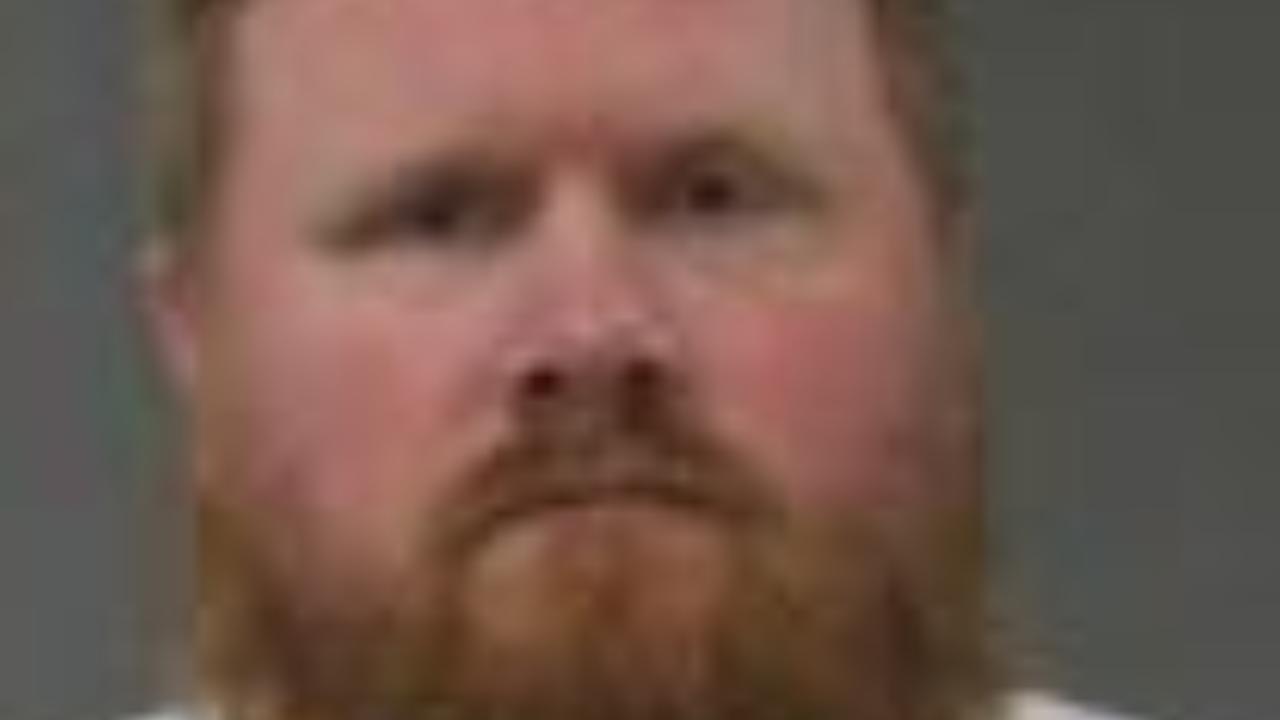 Peacock, Jason J Charged with L6-OPERATING a Vehicle While Intoxicated-Prior Conviction (Warrant Arrest)