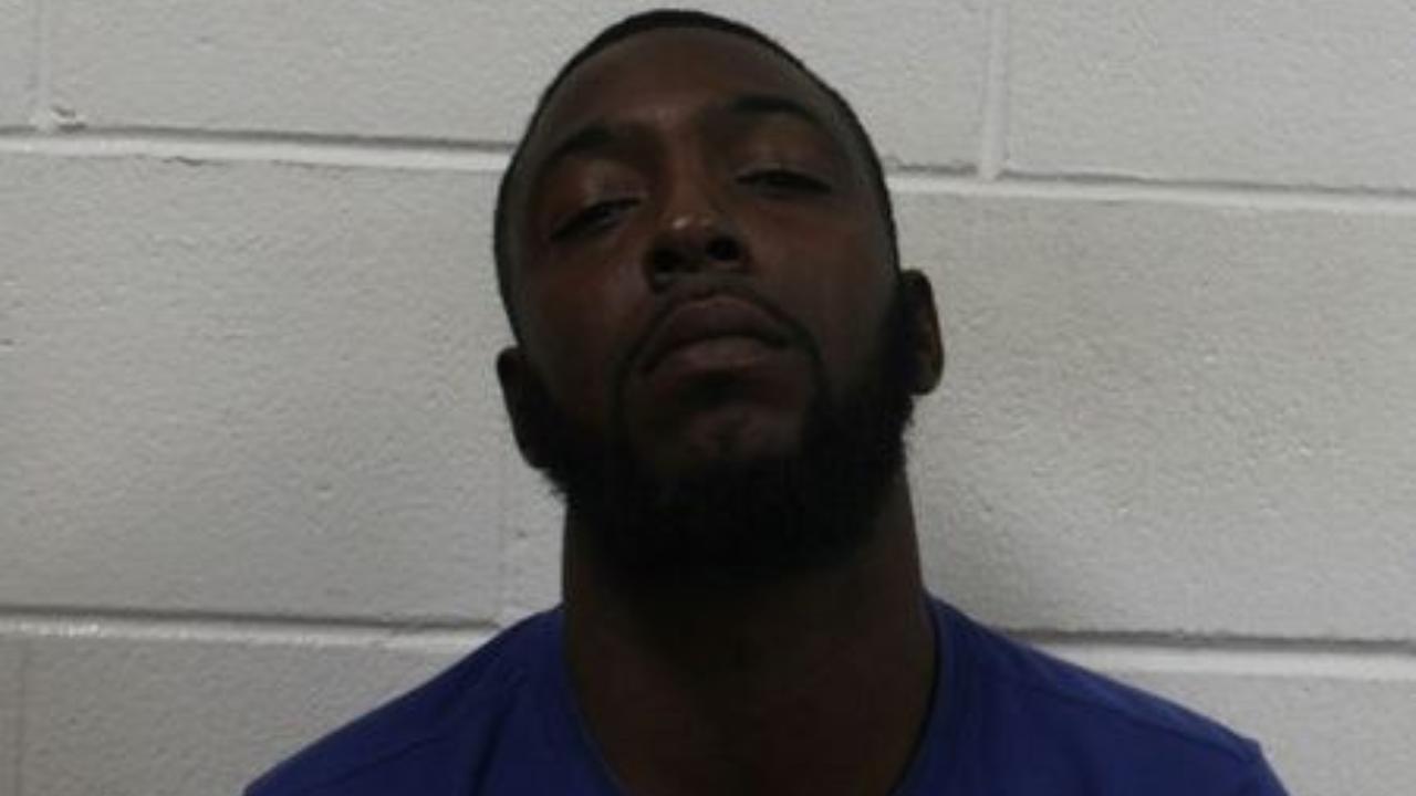 Maddox, Dominique Elton Booked