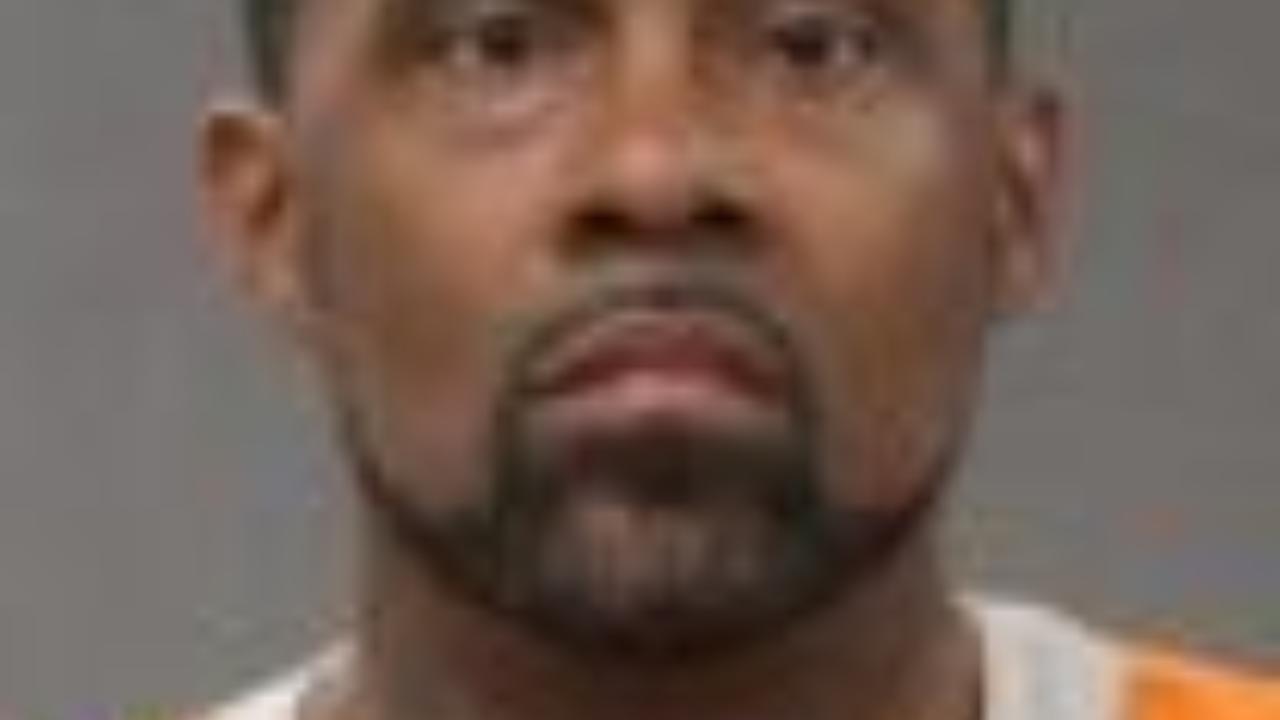 Davis, Derrick Raphel Eugene Charged with L6-SEX Offender Registration Violation (Warrant Arrest)