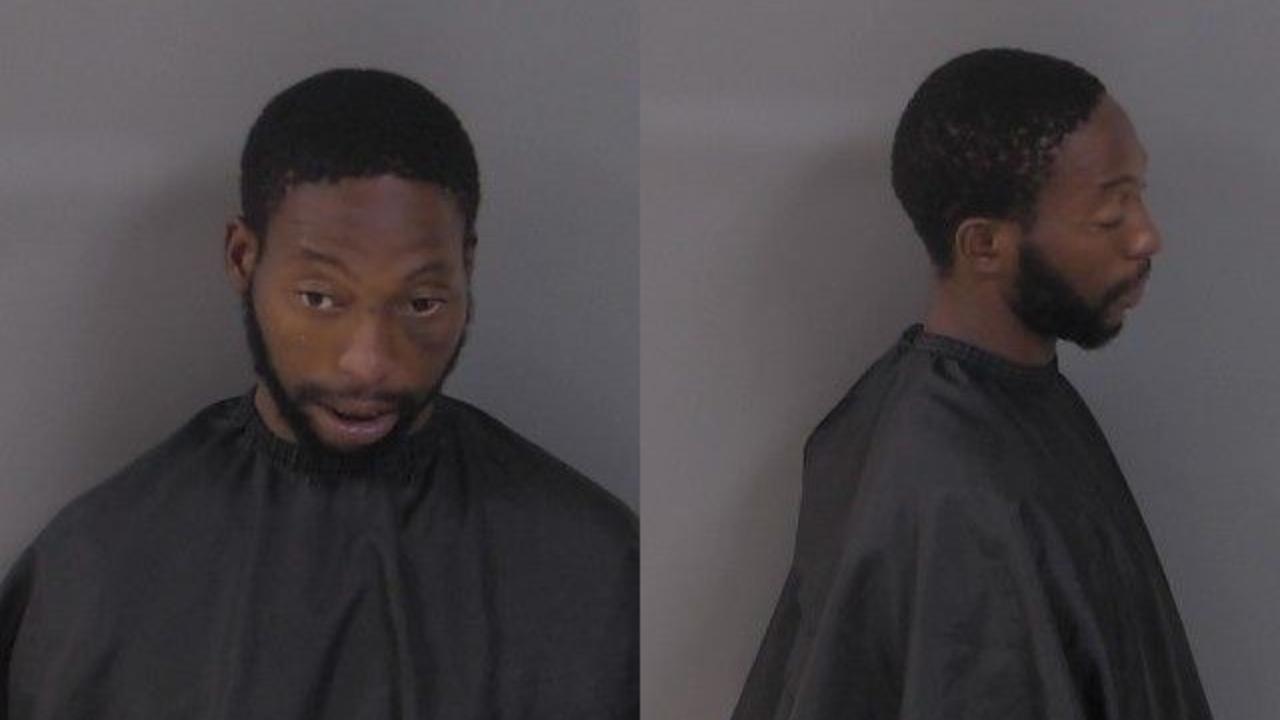 Johnson, Johnny Lee Jr charged with BATTERY TOUCH OR STRIKE