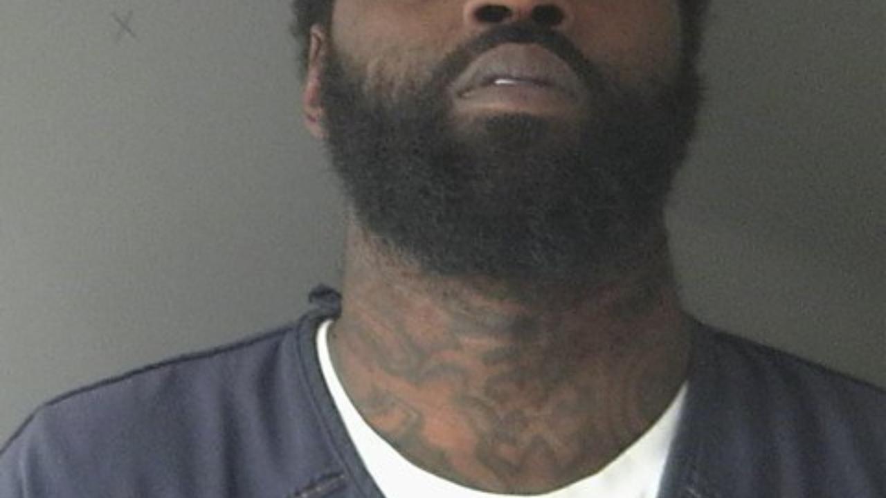 Jevon Deandre Ollins charged with Warrant Service; Warrant Service